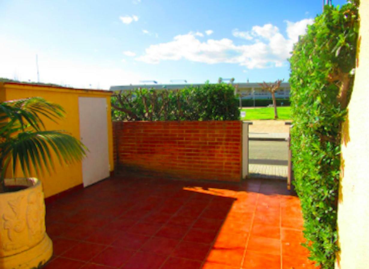 Calipso Tamarit Villa Тарагона Екстериор снимка