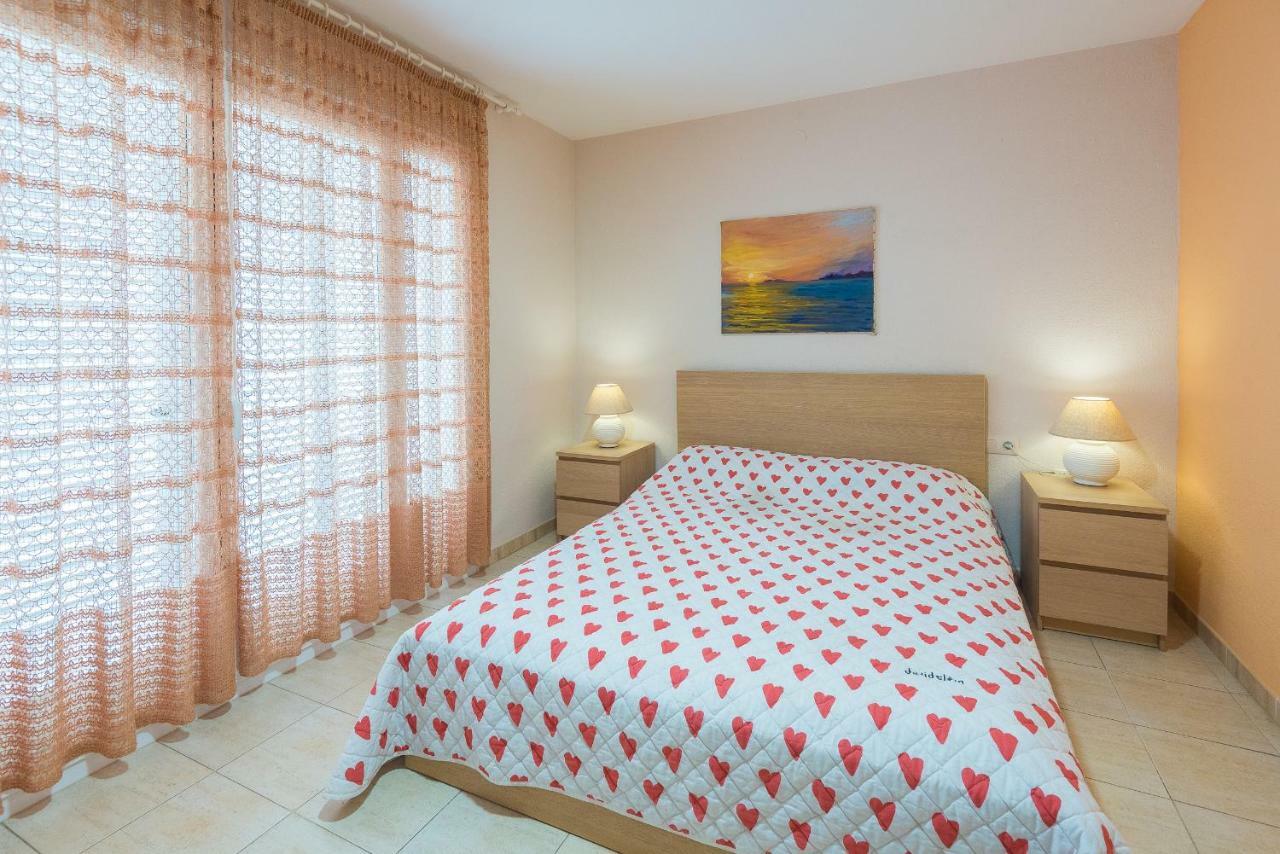 Calipso Tamarit Villa Тарагона Екстериор снимка